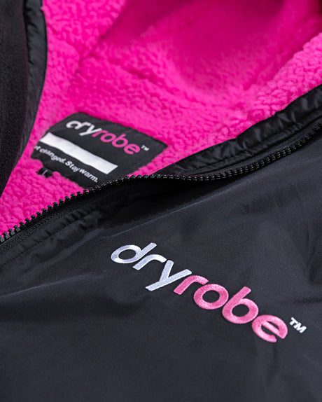 Dryrobe - Black (Long Sleeved)